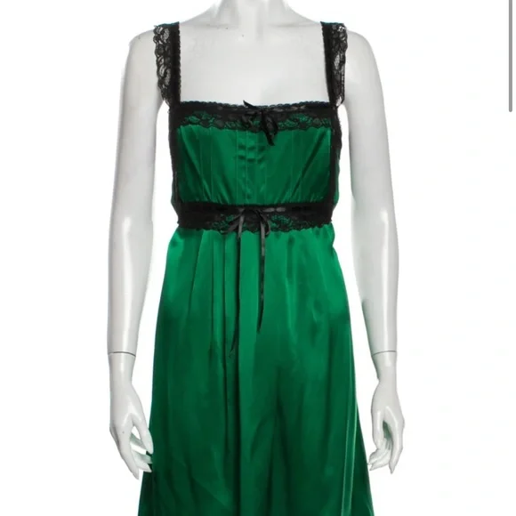 Betsey Johnson | Dresses | Betsy Johnson Silk Dress | Poshmark